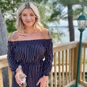 Meet your Posher, Kelsey